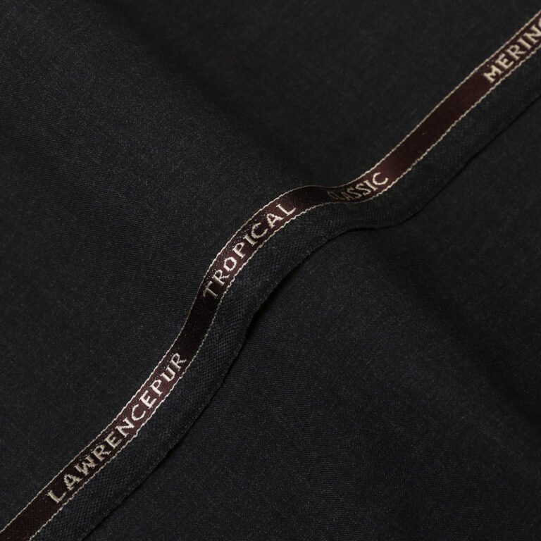 Plain-Charcoal Grey, Tropical Classic Wool Blend / Poly Wool Suiting Fabric - Image 1