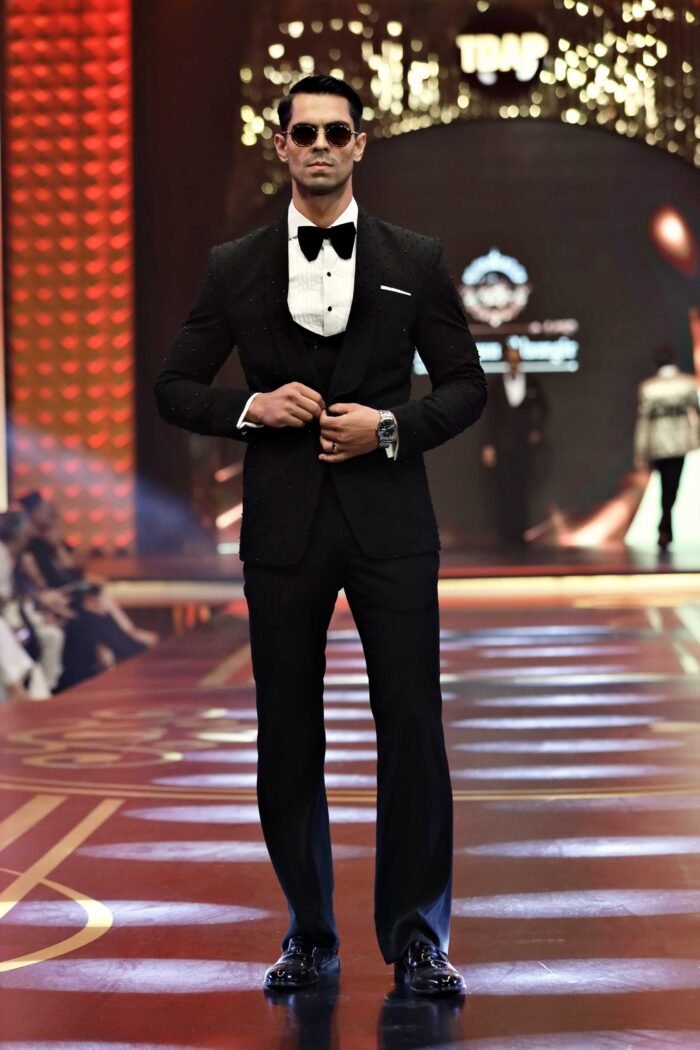 BLACK ARMANI 3P TUXEDO - Image 1